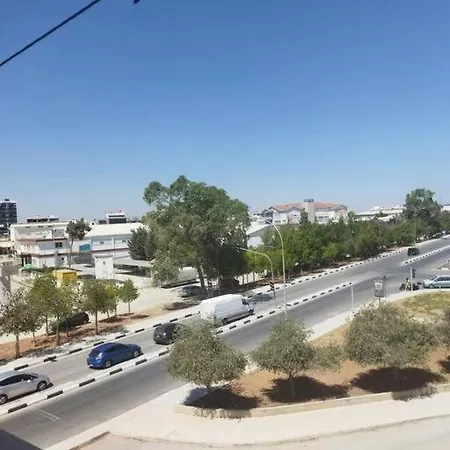 アパート Buse's *